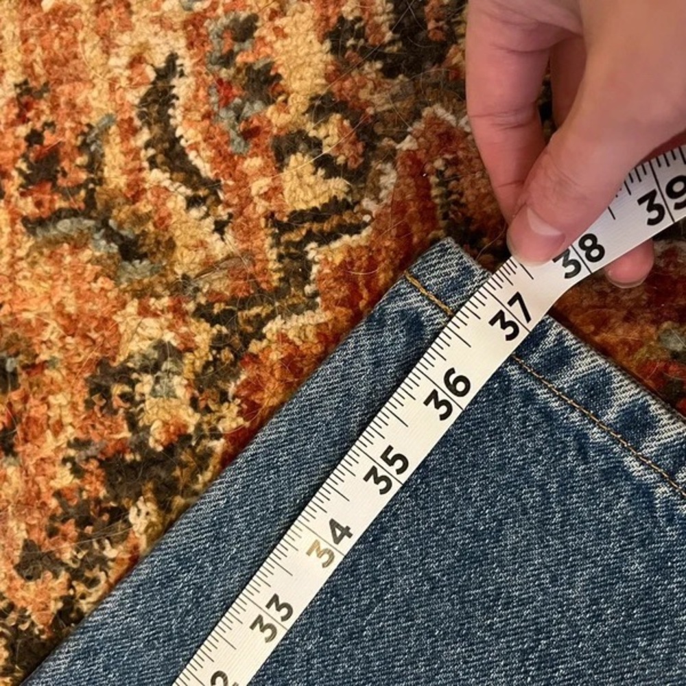 L.L. Bean Men's Straight-Leg Jeans in Dark Blue Denim - Picture 4 of 5